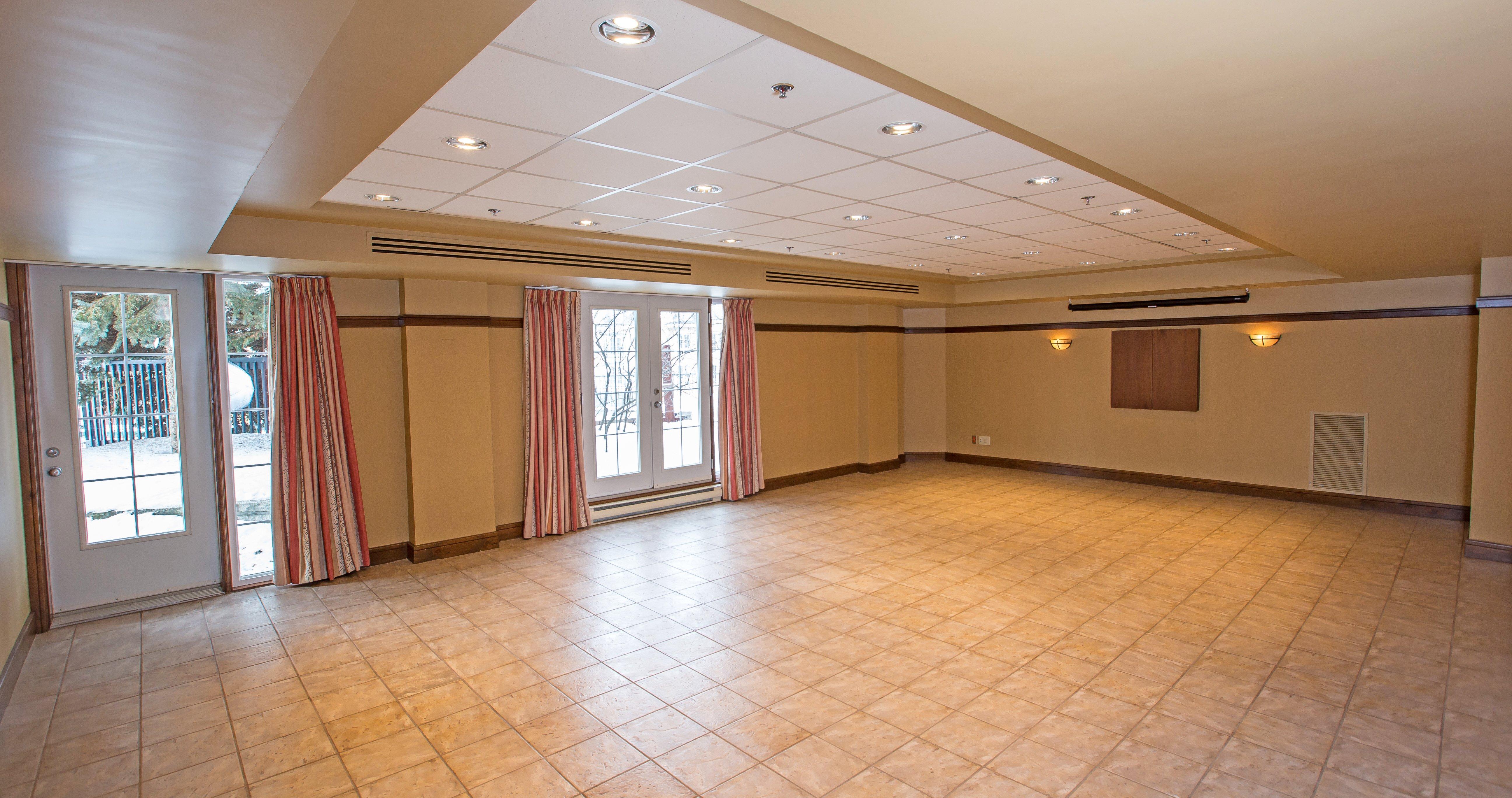 Holiday Inn Express & Suites Tremblant By Ihg Mont-Tremblant Exteriér fotografie