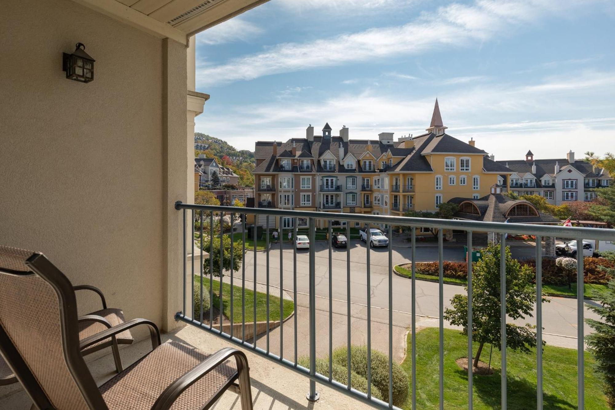 Holiday Inn Express & Suites Tremblant By Ihg Mont-Tremblant Exteriér fotografie