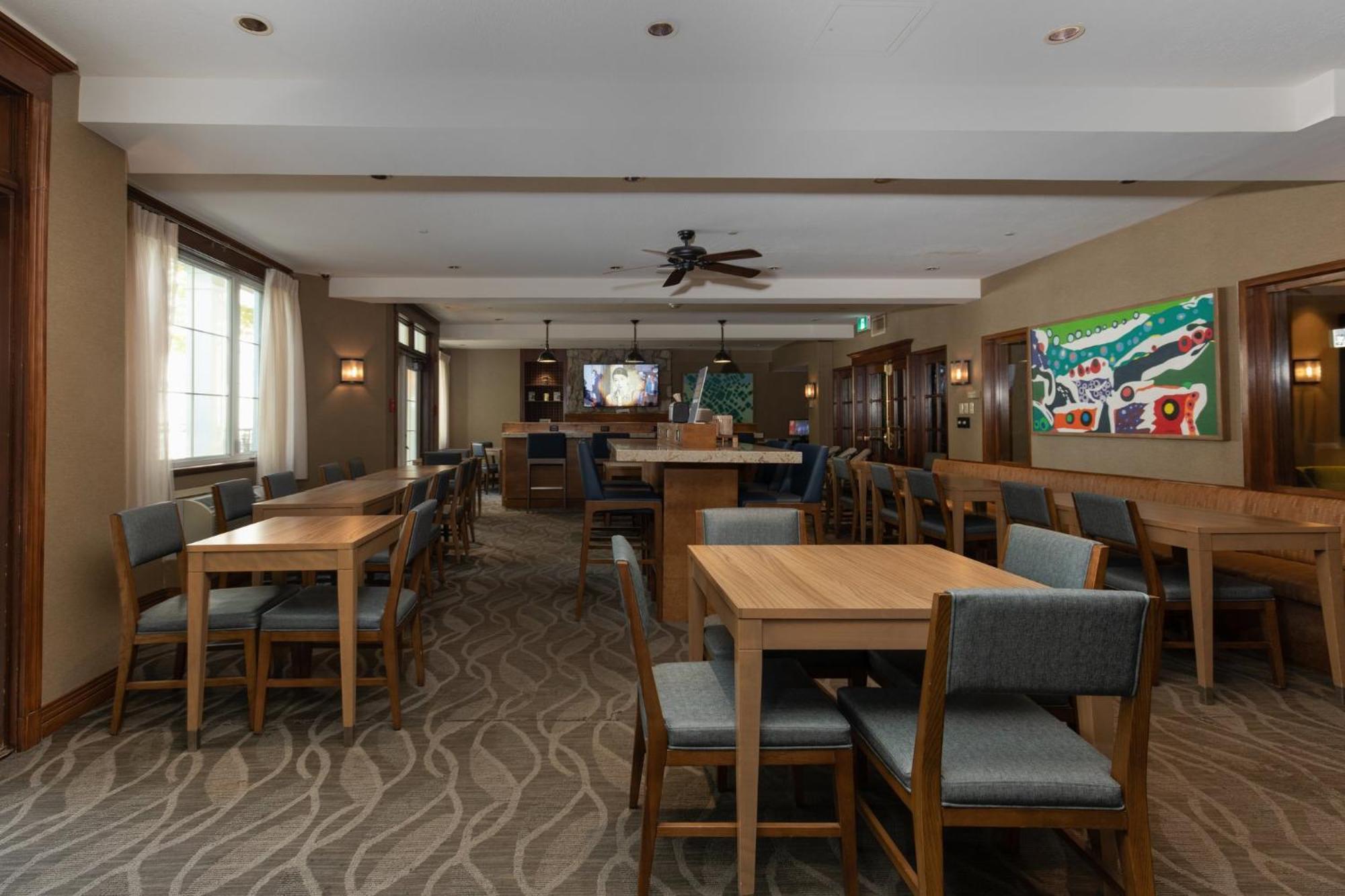 Holiday Inn Express & Suites Tremblant By Ihg Mont-Tremblant Exteriér fotografie
